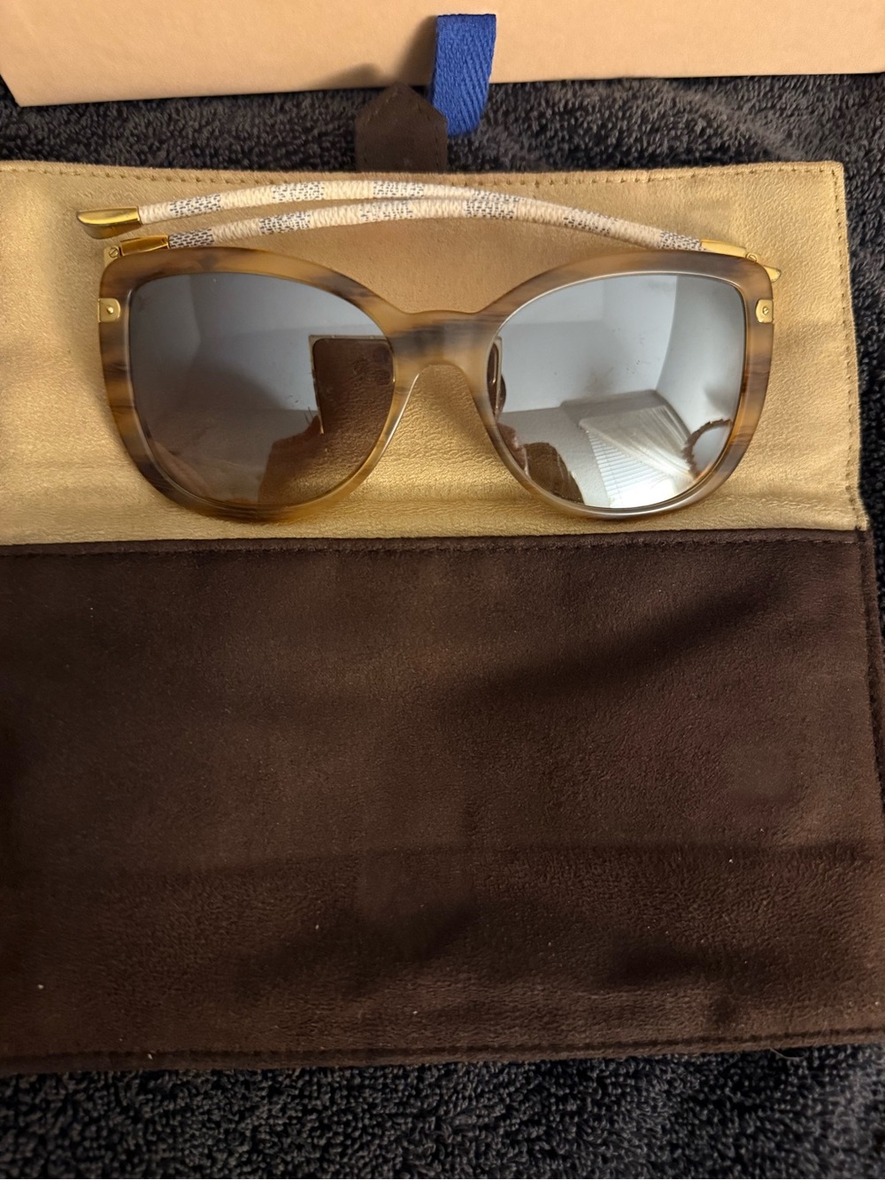 Louis Vuitton Brown Gradient Cat-Eye Sunglasses with Gold Temples